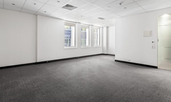 Suite 221 for lease at Collins Street Tower, 480 Collins Street, Melbourne. Private office